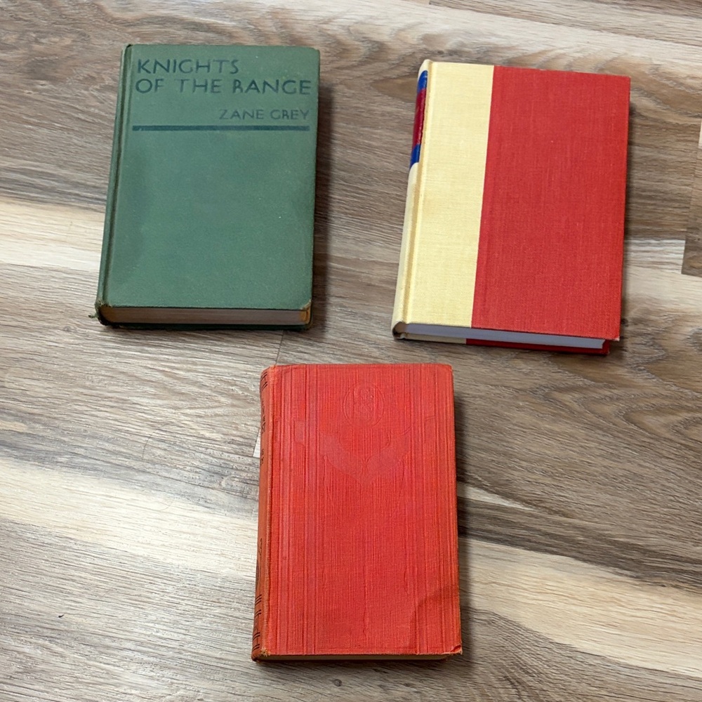 Classic Red and Green Hardcover Journal Set for Home Office